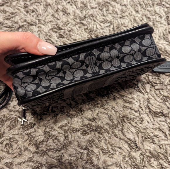 🖤 Coach Legacy Signature Striped Penny Crossbody Bag - Picture 3 of 16